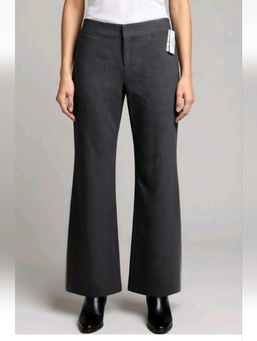 NWT Vintage Dockers Sydney Pants Womens Gray Ideal Fit Mid Rise Stretch 16 Short